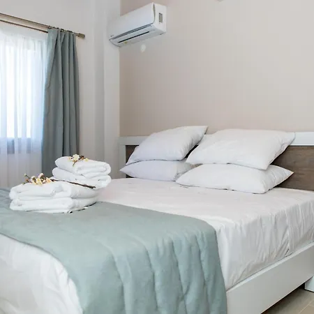 Four Princess * Ajia Paraskiewi